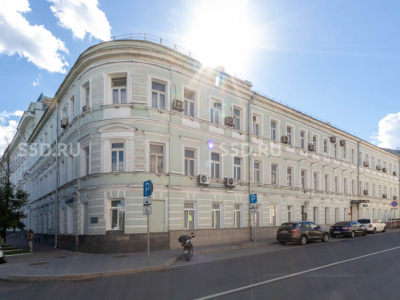 г. Москва, ул. Ленивка, д.3 с3 / 875.8 м². / Продажа административного здания.