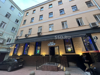 ул. Страстной б-р 4, с3, / 212.3м2 /  Продажа ПСН / Арендатор бар ''Север''