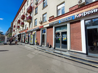 Улица Маршала Бирюзова, 16 / Аренда торгового помещения