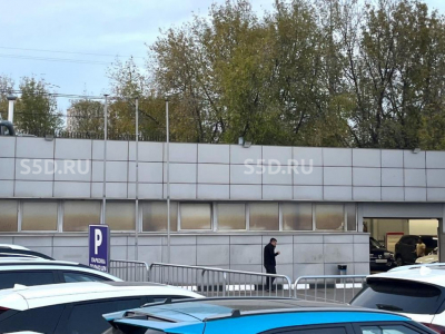 Москва, ул. Добролюбова, 2Бс1 /  826.6 м2 / Продажа здания / Автомобильные боксы