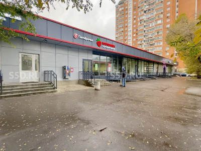 Международная, 38 - 410 кв.м. / Продажа АБ с Озон Фреш