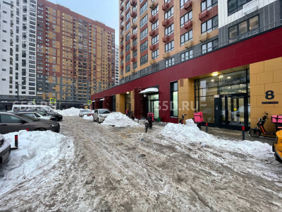 МО, Ленинский городской округ, пос. Битца., Южный бульвар 8 - 180 м2 / Продажа торгового помещения с арендатором