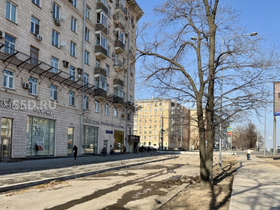 Москва, ЮЗАО, р-н Гагаринский, Ломоносовский пр-т, 11/70 / 329,8 кв.м. / Продажа блока торговых помещений