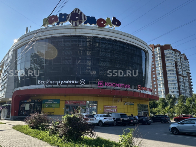 Красногорск, Волоколамское шоссе, д.3 строение 1 / 7034,5 м2 / Продажа ТЦ ''Карамель''