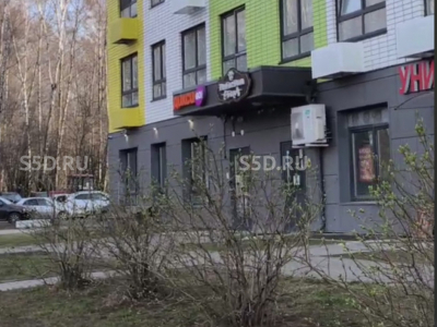 МО, Красногорский район, Сходненская, 17 -  87 м² / Аренда торгового помещения