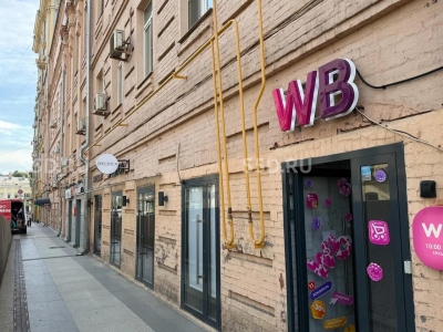 улица Казакова, 3с1 - 306,3 кв. м. - Продажа / ГАБ / Магазин одежды / Пункт выдачи заказов / Студия пилатеса