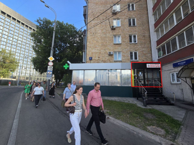 САО, ул. Нижняя Масловка, 5 к.1 / 6 м2. / Аренда торговой площади