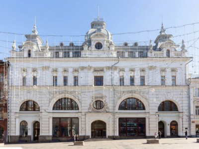 Москва, Кузнецкий Мост 4/3с1 / 1703 кв.м / Продажа здания
