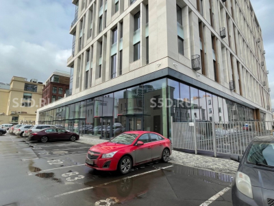 Новослободская 24 - 182.5  кв.м. / Аренда Торгового Помещения